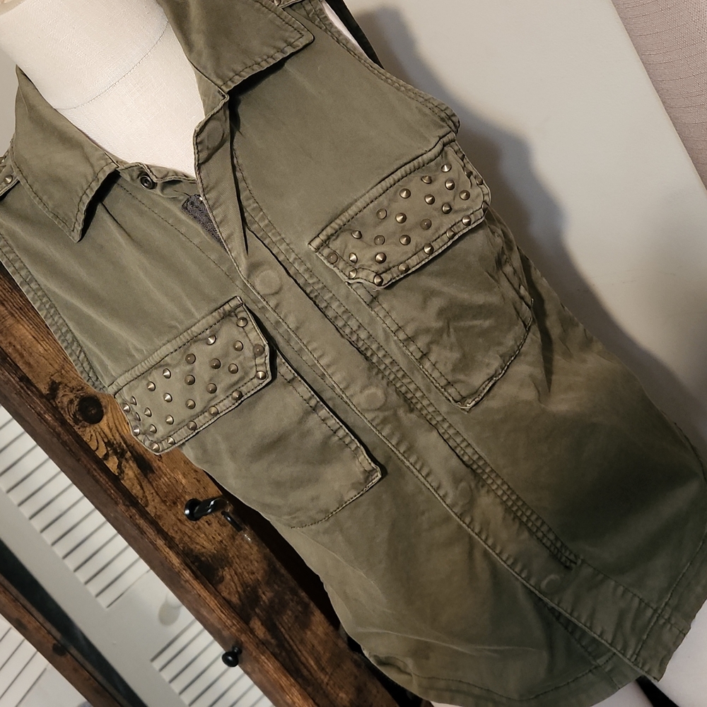 Guess jeans military studded vest zip up